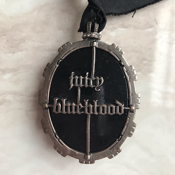 🔥JUICY COUTURE NECKLACE🔥 - Picture 6 of 8